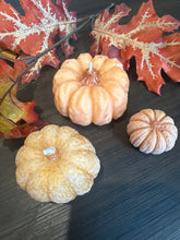 Pumpkin candle set