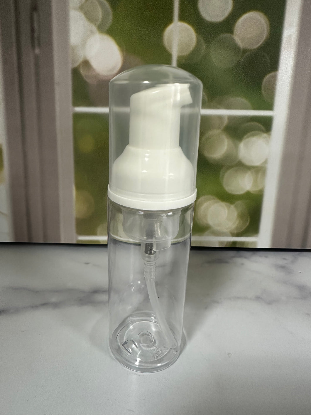 Foaming bottle 2oz with cap