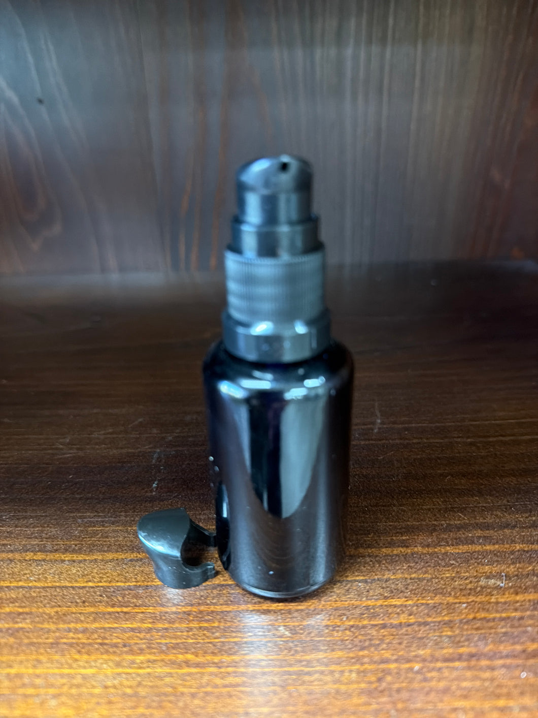 1oz Amber Glass Bottle with Treatment Pump